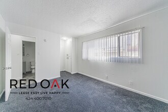 9260 Palm St in Bellflower, CA - Building Photo - Building Photo