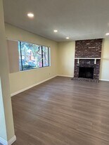 6065 California Ave in Long Beach, CA - Building Photo