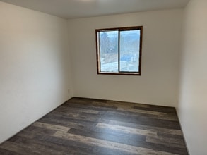 185 Peaceful Pl, Unit Unit 6 in Laclede, ID - Building Photo - Building Photo