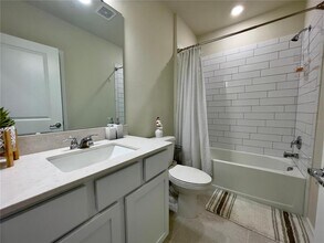 2143 Charming Ave in Davenport, FL - Building Photo - Building Photo