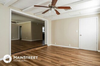 2233 Bourget Dr in Jacksonville, FL - Building Photo - Building Photo