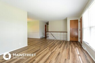 9712 Perch Dr in St. Louis, MO - Building Photo - Building Photo
