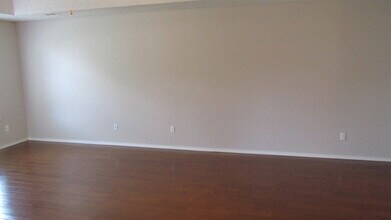 1902 SW Spruce Rd in Bentonville, AR - Building Photo - Building Photo