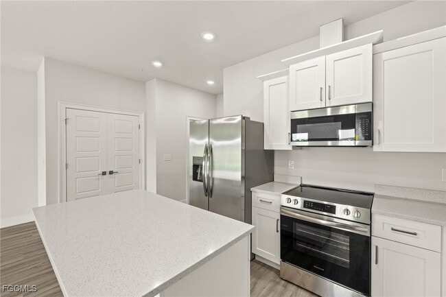 property at 14985 Sunset Eve Lp