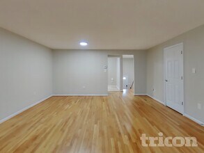 26 Pickersgill Square in Owings Mills, MD - Building Photo - Building Photo