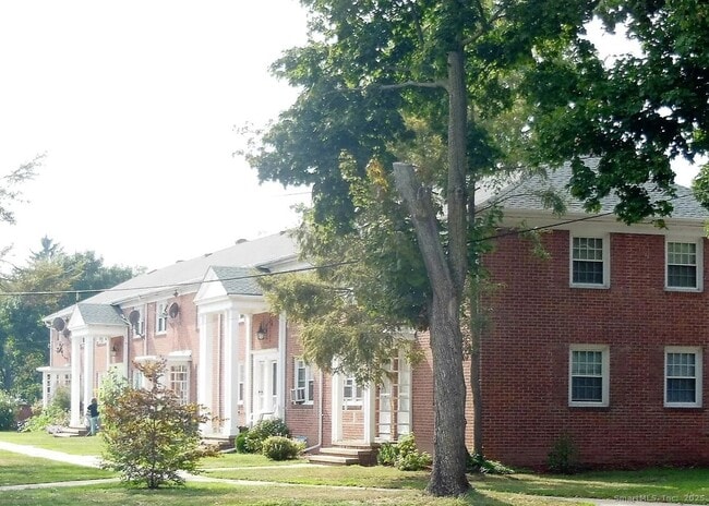 property at 1160 Whitney Ave