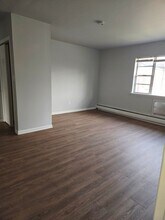 1055 N St Lucas St in Allentown, PA - Building Photo - Building Photo