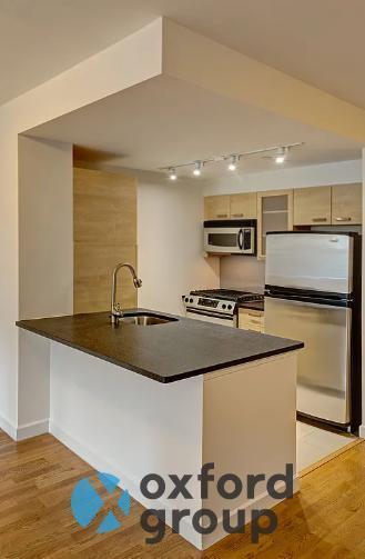 property at 21 Leonard St