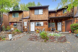 1415 Parkway Dr in Rohnert Park, CA - Building Photo