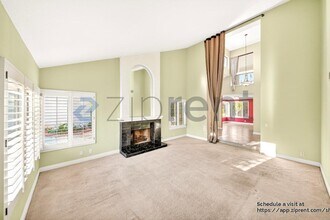 24675 Mendocino Ct in Laguna Hills, CA - Foto de edificio - Building Photo