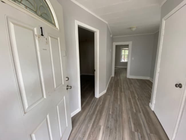 37 Getchell St, Unit 1 in Brewer, ME - Foto de edificio - Building Photo