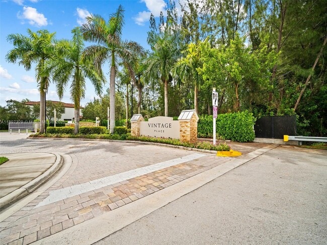 property at 10343 NW 70th Ln