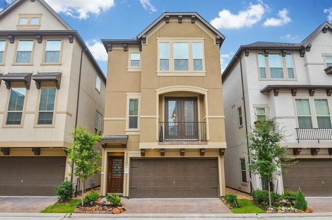 property at 10014 Spring Shadows Park Cir