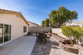 7656 Certitude Ave in Las Vegas, NV - Building Photo - Building Photo