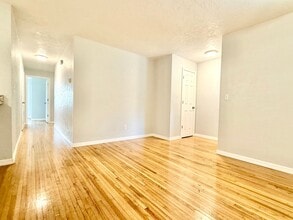 729 E Grove Pl in DeLand, FL - Building Photo - Building Photo