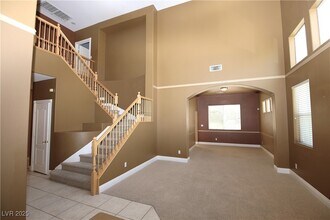 437 Emerald Heights St in Las Vegas, NV - Building Photo - Building Photo