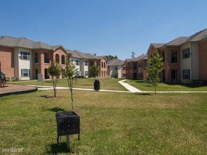 9700 FM 1097-Unit -# 2537 in Willis, TX - Building Photo - Building Photo