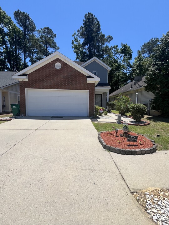 217 Sarah Creek Ct in Martinez, GA - Building Photo