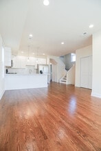 2342 N Lawndale Ave in Chicago, IL - Building Photo - Building Photo