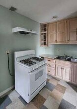 64 James St in Bridgeport, CT - Building Photo - Building Photo