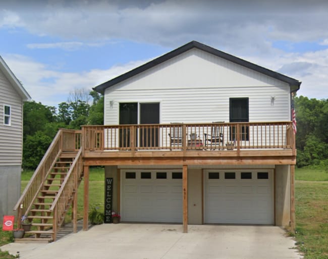 431 N 6th St in Clinton, IN - Building Photo - Building Photo