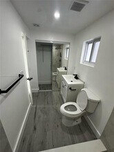 770 SE 4th Pl in Hialeah, FL - Building Photo - Building Photo