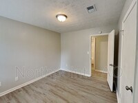 2938 Woodfield Dr photo'