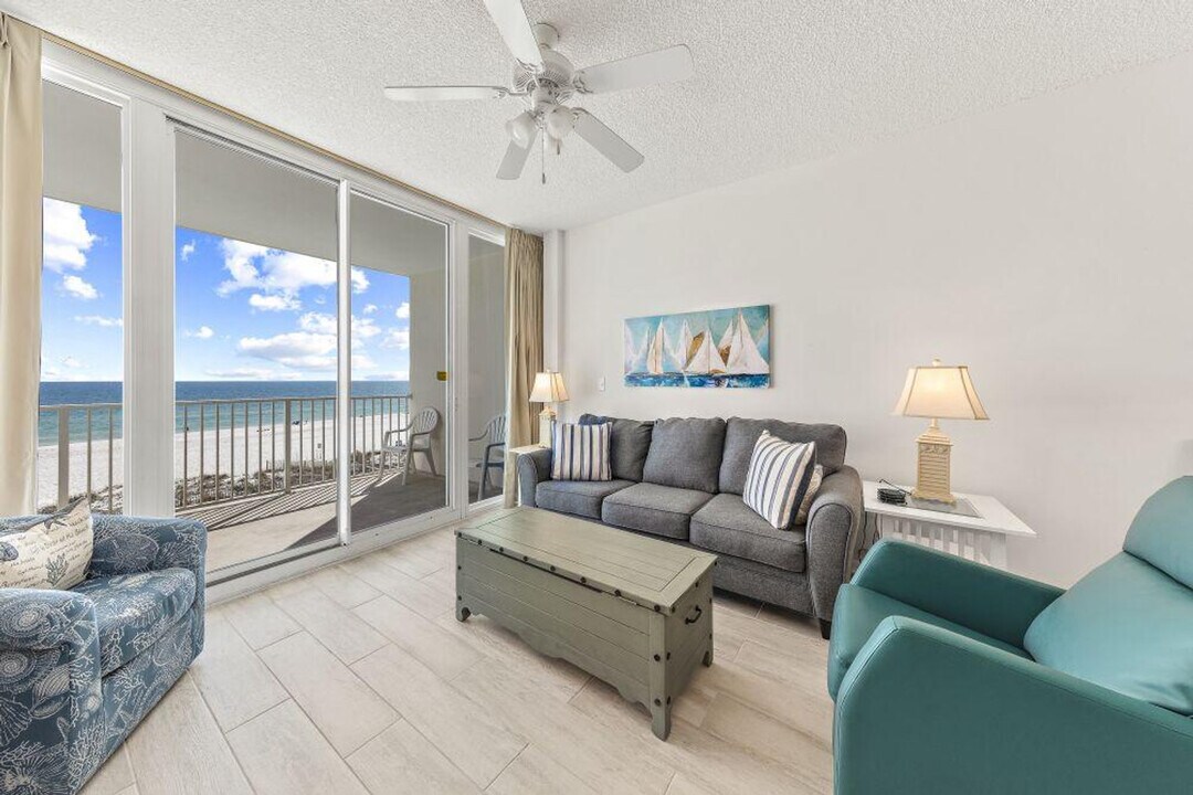 455 E Beach Blvd in Gulf Shores, AL - Building Photo