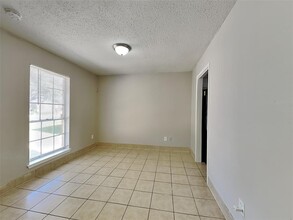 2014 Briar Ridge Dr in Rosenberg, TX - Building Photo - Building Photo