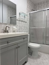 1233 E 69th St in Brooklyn, NY - Building Photo - Building Photo