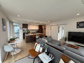 37 L St SE in Washington, DC - Building Photo - Building Photo
