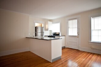 103 Isaac Ln in Chapel Hill, NC - Building Photo - Building Photo