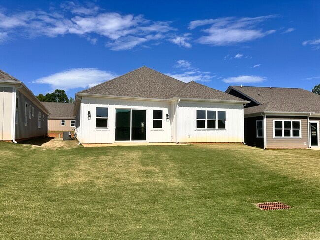 4709 Anise Cir in Sherrills Ford, NC - Building Photo - Building Photo