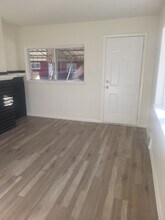 322 W Elizabeth St in Pittsburgh, PA - Building Photo - Building Photo