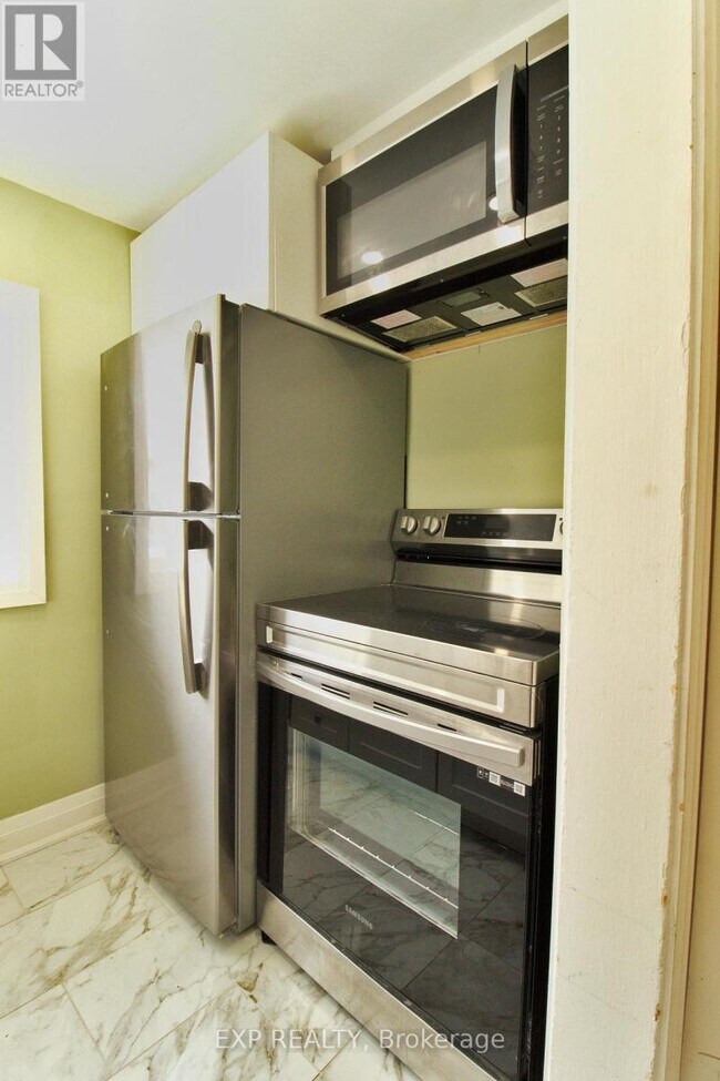 1243 Langmuir Ave in London, ON - Building Photo - Building Photo