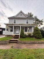 259 E 3rd St in Ashland, OH - Building Photo