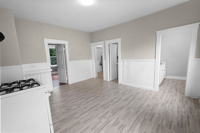 property at 15 1/2 Mendon St