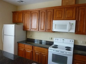 195 N 2nd W in Mountain Home, ID - Foto de edificio - Building Photo