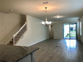 15753 Fountain Springs Rd in Oakland, FL - Building Photo - Building Photo