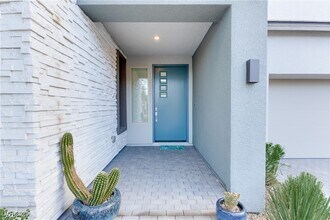 214 Abbey Hill St in Henderson, NV - Building Photo - Building Photo