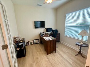 2633 Star Apple Wy in Sarasota, FL - Building Photo - Building Photo