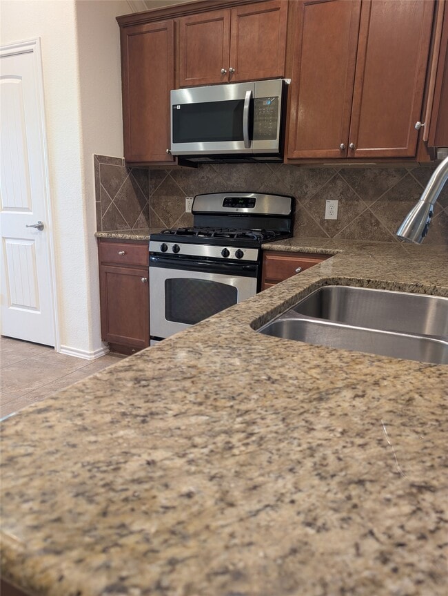 property at 18918 Bluestone Hollow Ln
