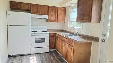 185 Fairgreen Dr in Buffalo, NY - Building Photo - Building Photo