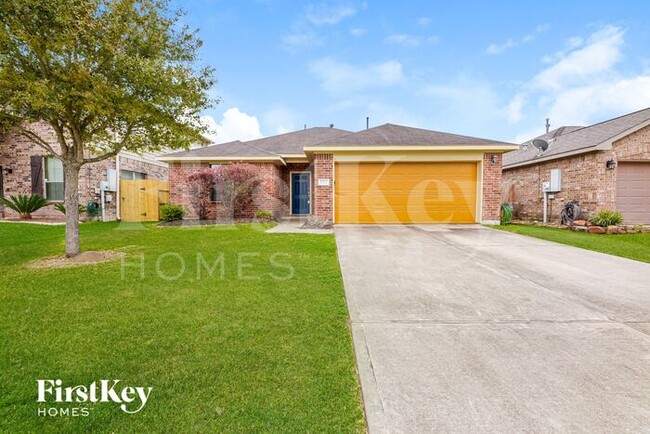 property at 5212 La Rocco Way