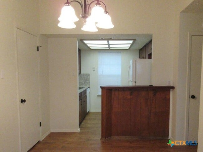 property at 422 Chisholm Valley Dr