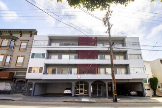 310 6th Avenue in San Francisco, CA - Foto de edificio - Building Photo
