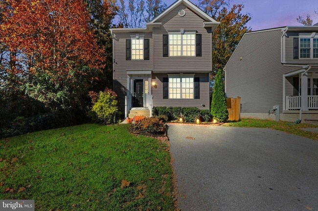 410 Thelma Rd in Glen Burnie, MD - Foto de edificio - Building Photo
