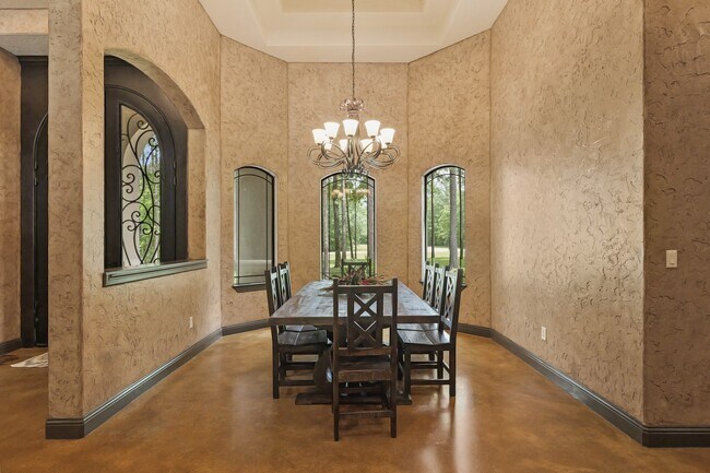 11058 Crawford Circle in Montgomery, TX - Building Photo - Building Photo