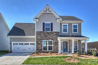 12620 ES Draper Dr in Huntersville, NC - Building Photo - Building Photo