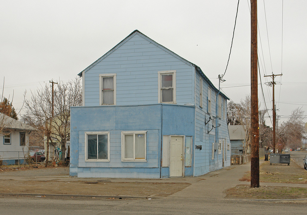 315 S 3rd St in Yakima, WA - Building Photo